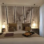 Bdb Navona ゲストハウス 4*